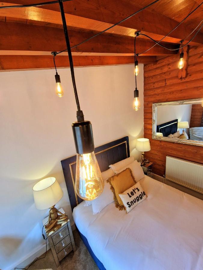 Вилла Kaoglen Squirrel Drey-Hot Tub-Pet Friendly-Perth Balnald Экстерьер фото