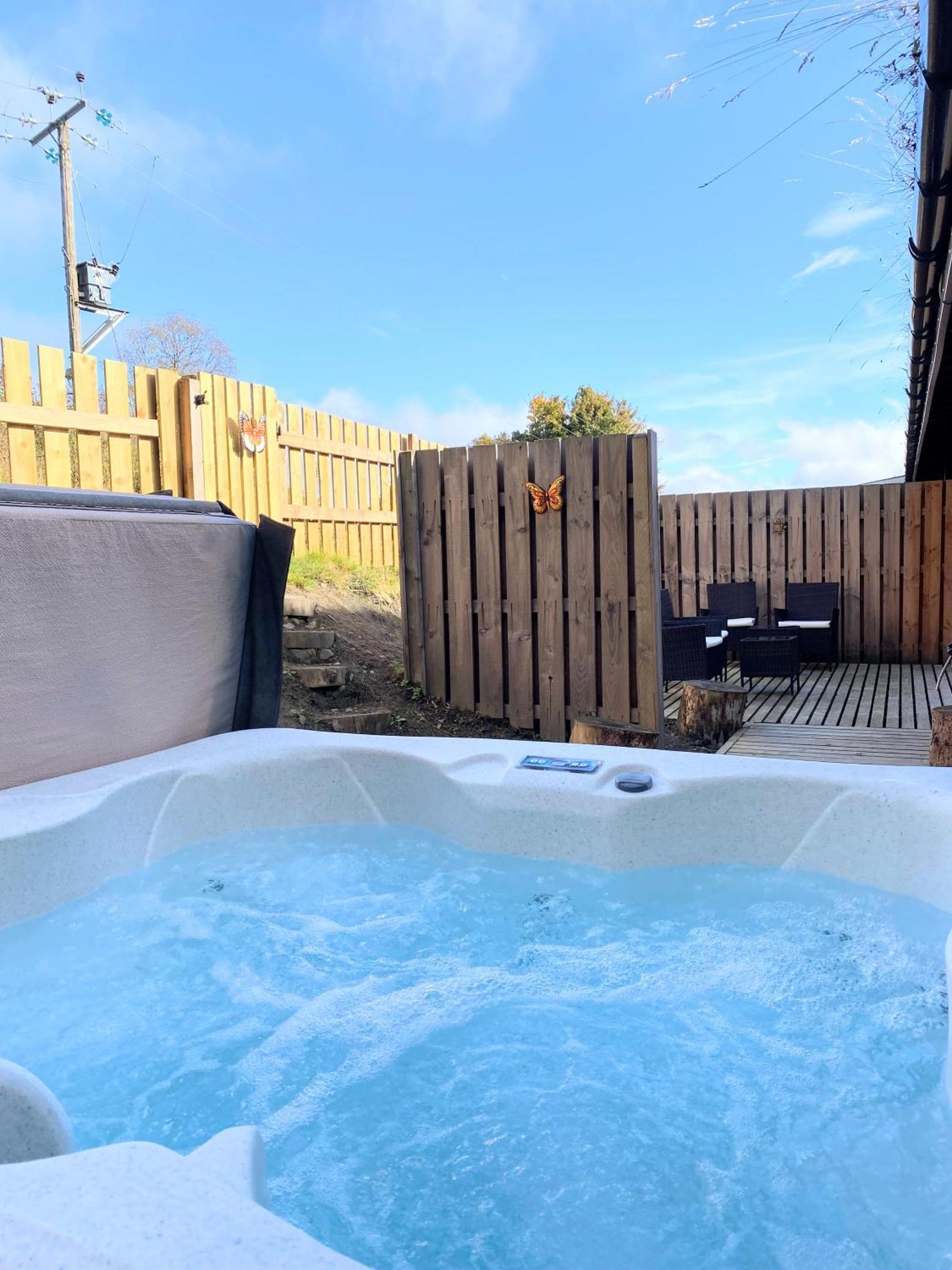 Вилла Kaoglen Squirrel Drey-Hot Tub-Pet Friendly-Perth Balnald Экстерьер фото