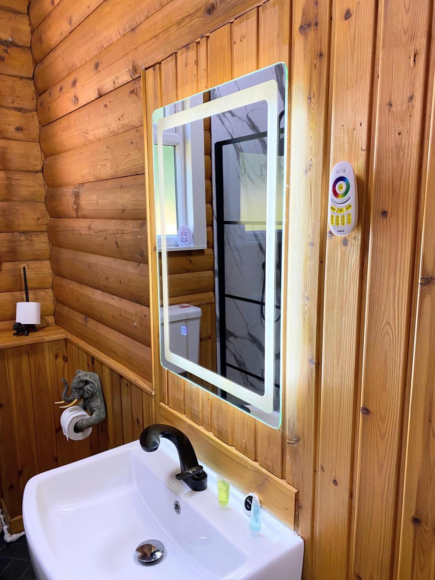 Вилла Kaoglen Squirrel Drey-Hot Tub-Pet Friendly-Perth Balnald Экстерьер фото